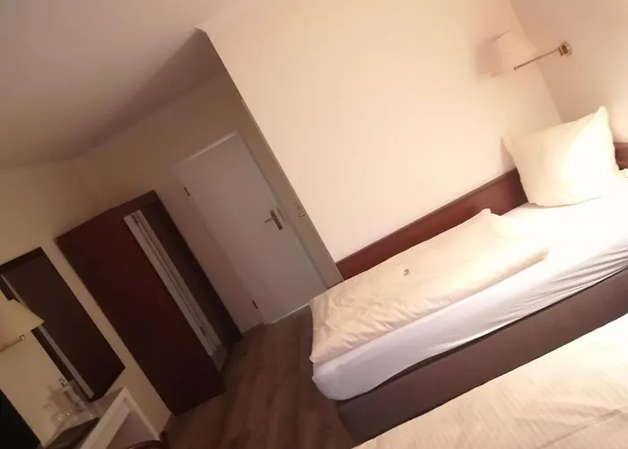 Landhaus Waldschlößchen Frühstückspension Glienicke/Nordbahn