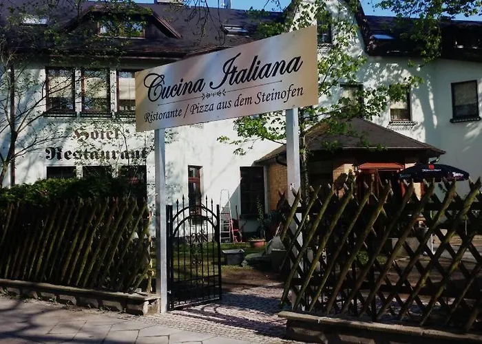 Landhaus Waldschlößchen Frühstückspension 2*